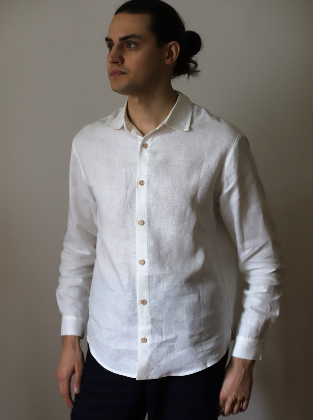 DATNA - lniana koszula złamana biel